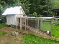 Chicken coop with run