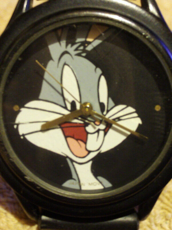 Loony Toons Bugs Bunny Watch in Jewellery & Watches in St. Catharines