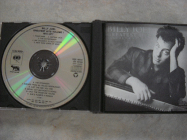 CD Billy Joel / Gratest hits vol. 1 et 2 (2 cd) dans Art et objets de collection  à Saguenay - Image 3