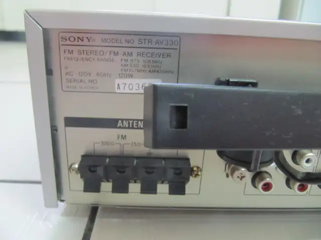 Classic Sony Model STR -AV330 AM/FM Stereo Receiver Circa 1984 in Stereo Systems & Home Theatre in Mississauga / Peel Region - Image 8