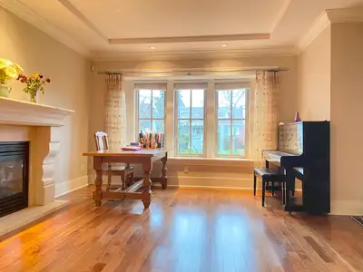 ▸ Property Details: Unfurnished single house Location: W 38th & Dunbar Street, Vancouver west side....