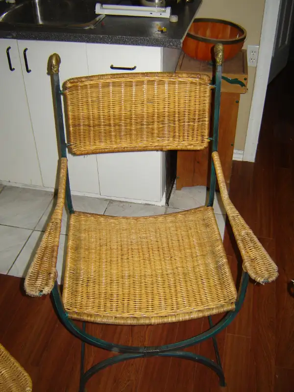 Patio Chairs (Wrought Iron) in Patio & Garden Furniture in Gatineau - Image 4