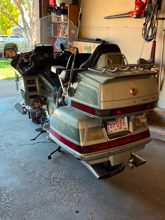 Honda Goldwing  50th Anniversary Edition in Touring in Edmonton - Image 3