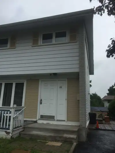 I have room available in four bedroom house, three girls are living there, the house is closed to ev...