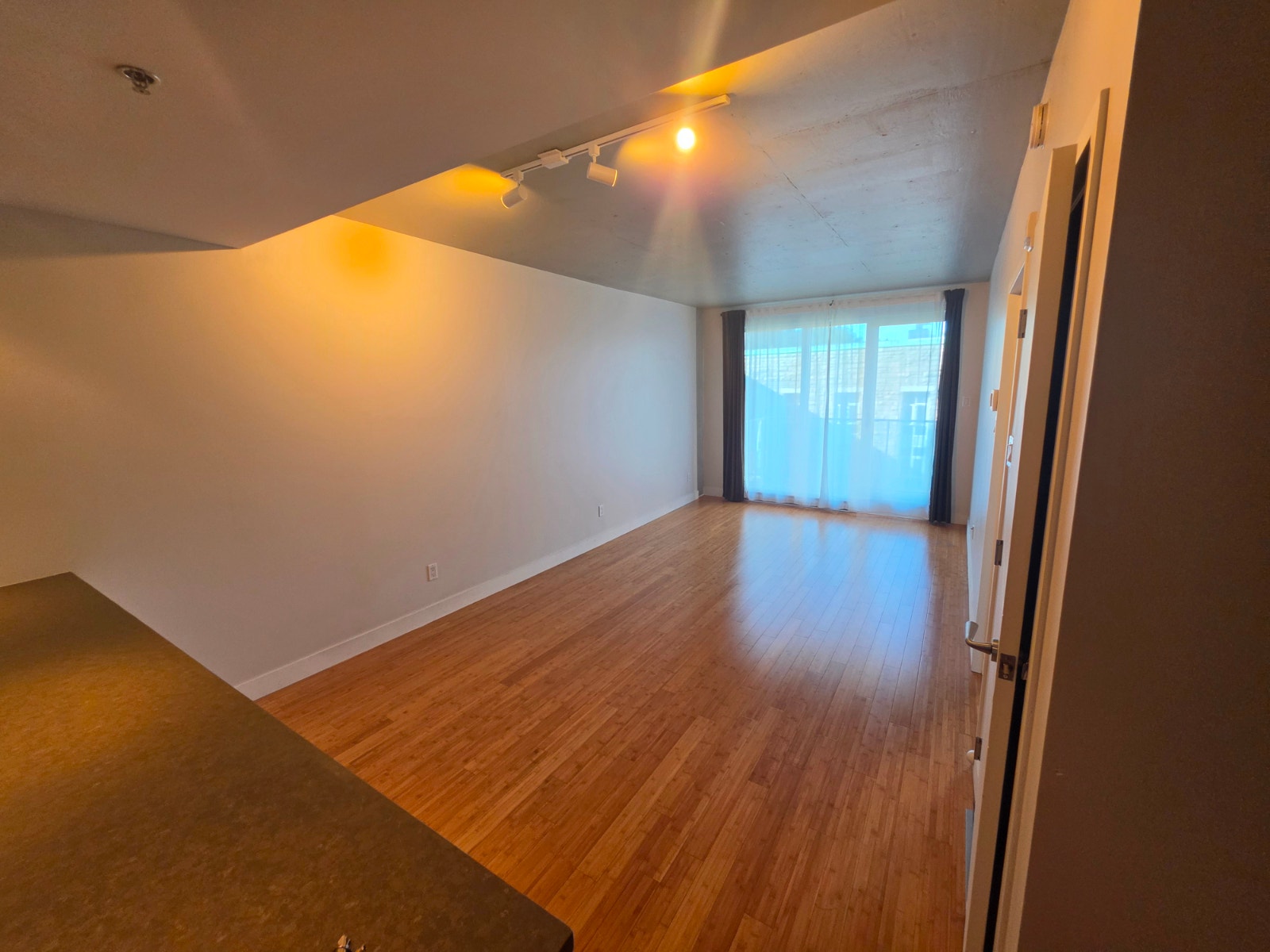 Condo (3 1/2) dans Ahuntsic à LOUER — photo 3