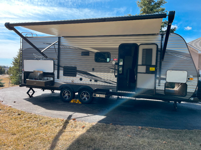 2021 Jayco Jayflight 224BHW SLX Rocky Mountain Edition in Travel Trailers & Campers in Calgary - Image 3