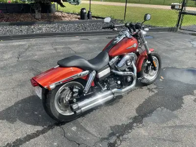 2011 Harley-Davidson fat bob, 96CI, only 20k kilometres, six speed, fuel injected, short shot exhaus...