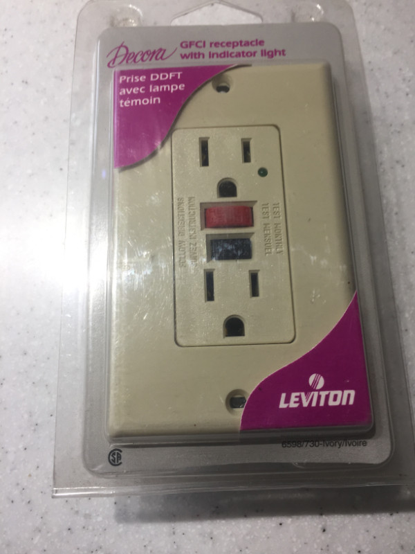 Leviton GFCI Receptacle in Electrical in Muskoka