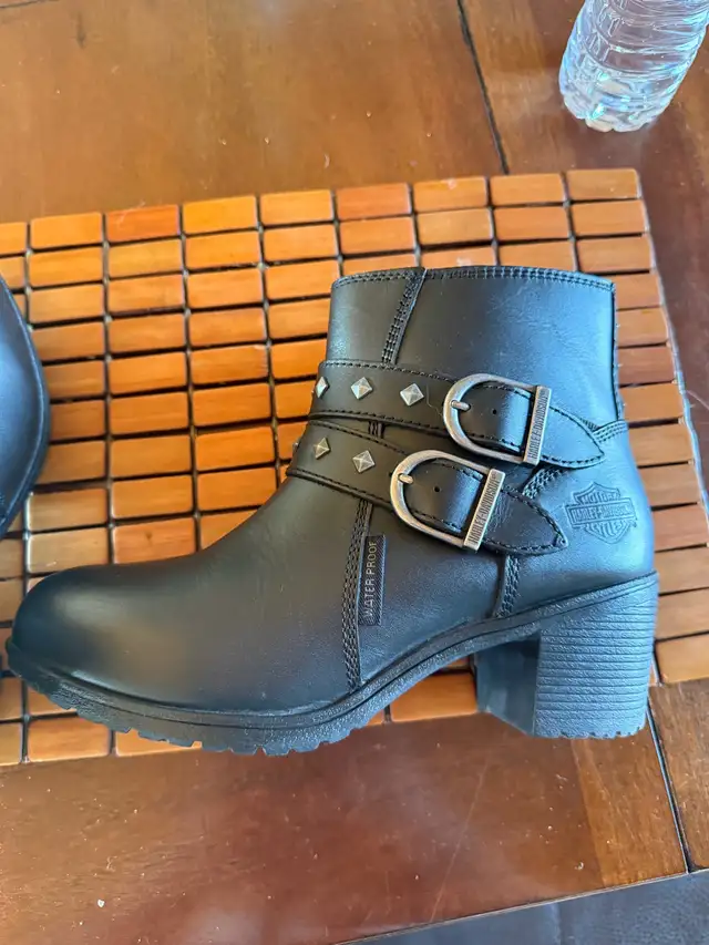 Women’s Harley Davidson boots in Women's - Shoes in St. Albert - Image 3