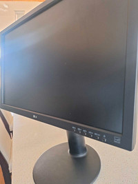 24" LG Monitor 