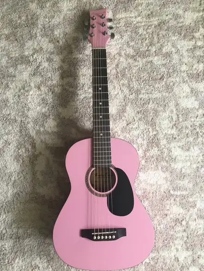 Beaver Creek 1/2 Acoustic Guitar, View more
