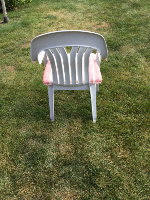 Lawn Chairs (4) in Patio & Garden Furniture in Renfrew - Image 3