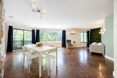 2bds appartement for rent , next to Angrignon metro station