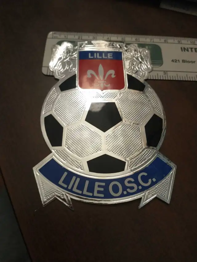 Beautiful LOSC Lille Olympique SC French pro football sticker in Arts & Collectibles in City of Toronto - Image 2