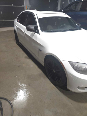 2011 BMW 3 Series -