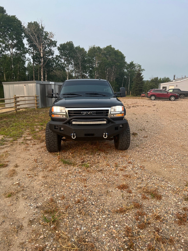 2004 gmc duramax  in Cars & Trucks in Strathcona County - Image 3