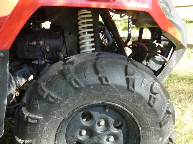 Arctic Cat Alterra 400 ATV 4-wheeler in ATVs in St. Catharines - Image 8