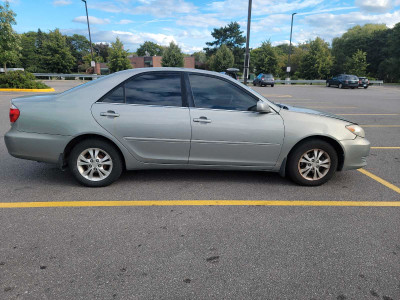 2005 Toyota Camry 