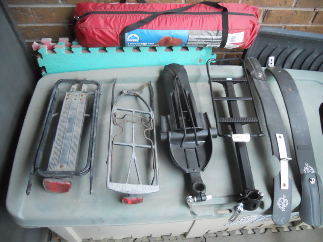 BikeBaskets+racks+fenders+seat$15e 2/$20Trade4MountinBike/iphone in Mountain in Ottawa - Image 2