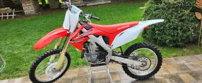 ALL ORIGINAL! This is a 2012 that has less than 8 hours trail use on it. Nothing ever done to it oth...