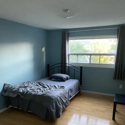 Location: Prime location, close to UofT (Scarborough Campus) and Centennial College (Progress Campus...