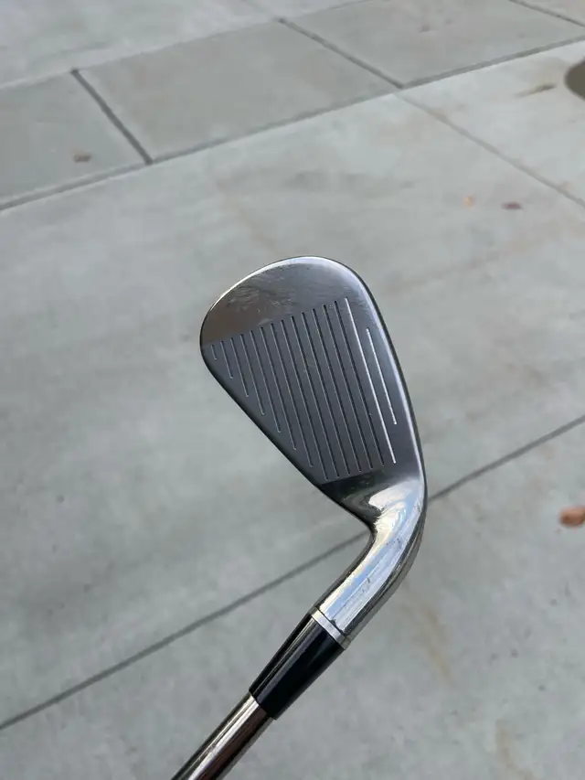 Callaway Steelhead XR 7 Iron in Golf in Ottawa - Image 3