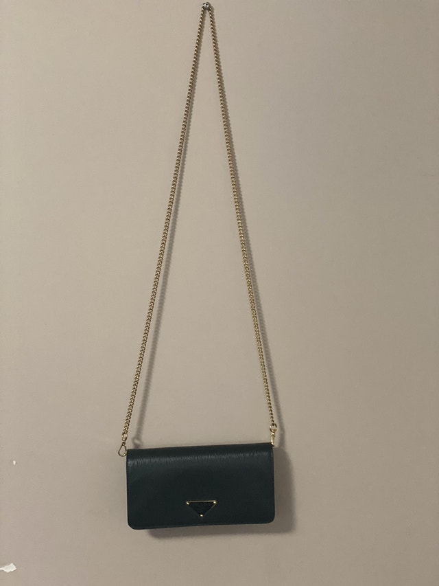 Prada wallet on chain Women's Bags & Wallets Calgary Kijiji