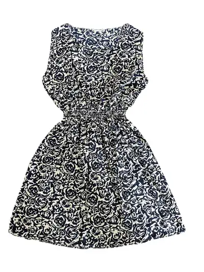 Liva Girl women’s XXL sleeveless floral dress, navy cream roses, View more