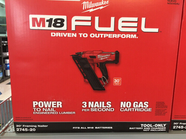 Milwaukee M18 FUEL 30° Framing Nailer (2745-20) in Power Tools in Prince Albert - Image 2