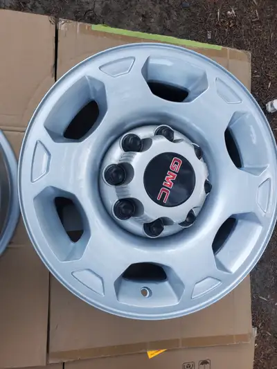 17” Restored CHEVROLET SILVERADO 2500 (2001-2010) FACTORY RIMS Compatibility: 2025-17 silverado 2500...