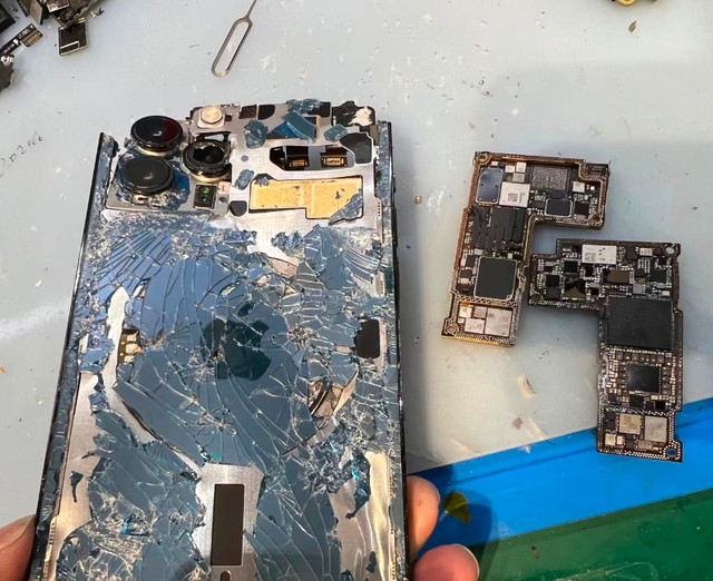 ⭐Phone screen repair⭐iPhone Samsung ipad apple watch google moto in Cell Phone Services in Mississauga / Peel Region - Image 3