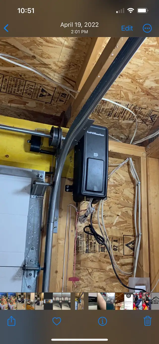 Garage Door Repair and Installation (403) 837-559862866659653761124
