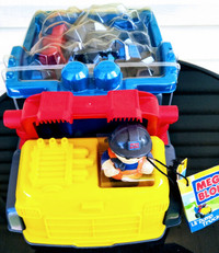 Brand New Mega Blocks Construction Truck Toy -NEW