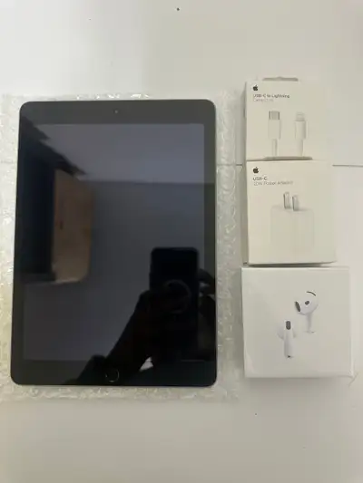 iPad 5th Gen 32gb Wifi only, View more
