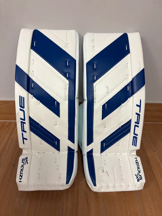 True Goalie Pads Brand new 29+2 Intermediate in Hockey in Markham / York Region - Image 3