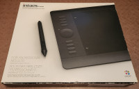 Wacom Intuos 5 Touch Professional Pen Tablet