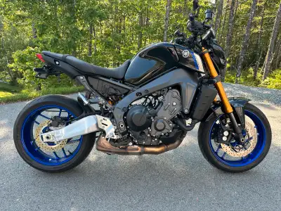 For Sale: - 2021 Yamaha MT-09 SP - 10/10 condition. Garage kept since new - 6350km - Full Yamaha war...