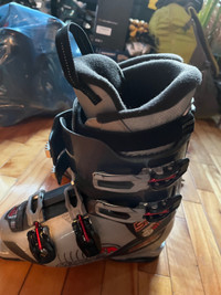  ski boots 