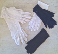 Antiquité. Collection Lot de gants chics et anciens pour dames S