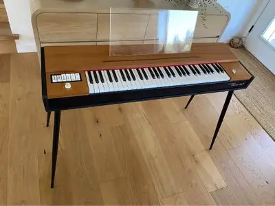 Iconic 70s Hohner Clavinet D6, View more