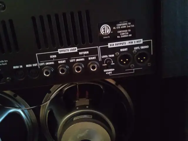Line 6 Flextone III XL 150W Stereo Guitar Amp in Amps & Pedals in Ottawa - Image 11
