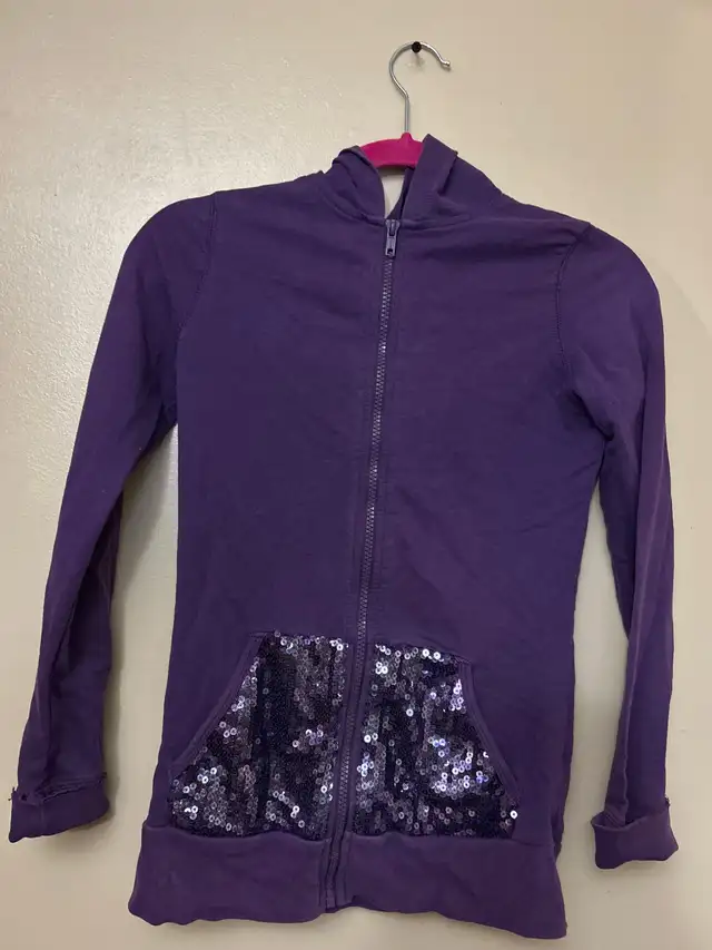 Purple Sequin Hoodie Kids (M) in Kids & Youth in Mississauga / Peel Region - Image 2