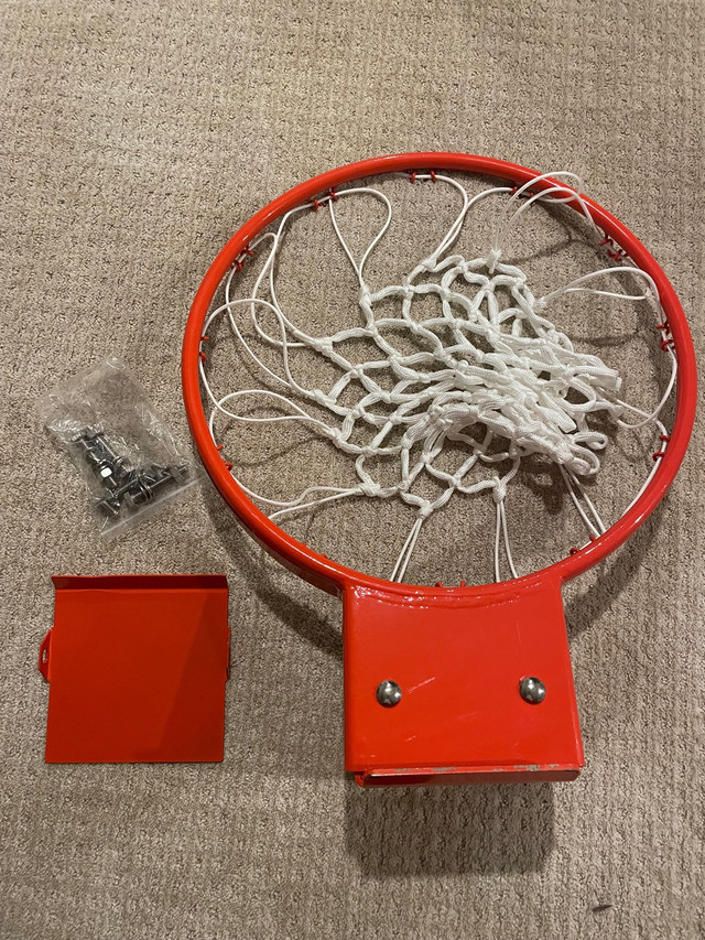 ProSlam 18” dual spring basketball rim w/net in Basketball in Barrie - Image 2