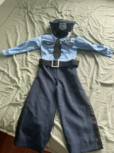 Halloween costume - Policeman (size S), View more