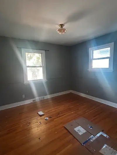 1 bd for rent. Female only. 2 bd main-$1050 inc all utilities