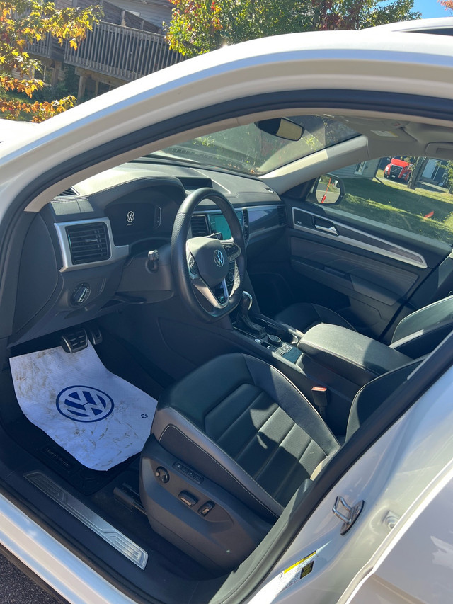 2022 Volkswagen atlas R-Line in Cars & Trucks in Moncton - Image 4