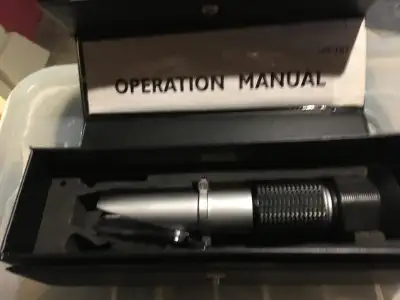 Handheld Refractometer to check antifreeze and Battery Fluid. In case with instructions