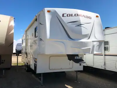 Double Slide Colorado Bunkhouse FW w/Double Bed Sized Bunks, TV/Closet, Dinette Plus & Hide-A-Bed Sl...