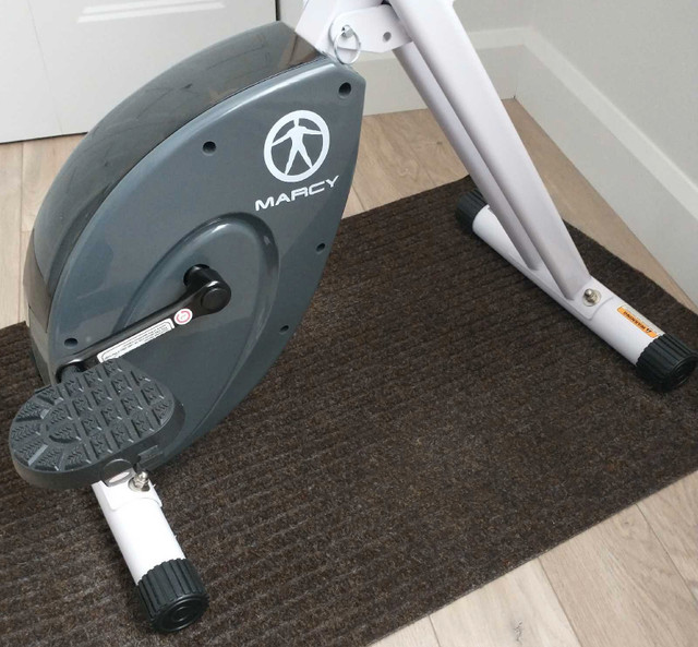 Vélo stationnaire pliable  dans Appareils d'exercice domestique  à Drummondville - Image 3