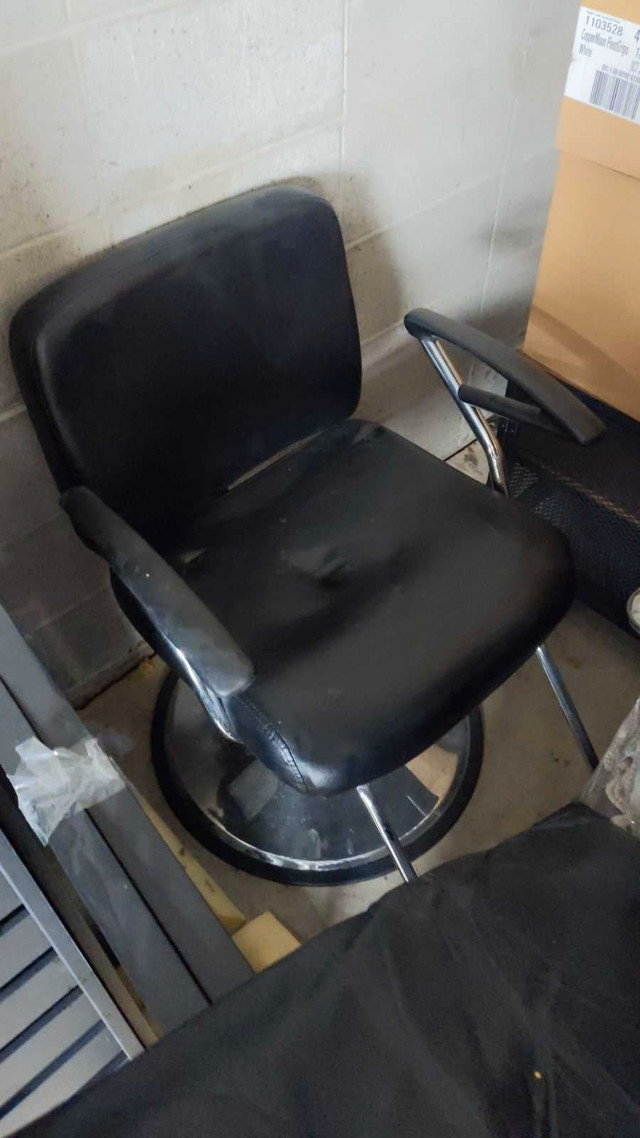 Hairstyling chair in Chairs & Recliners in Strathcona County